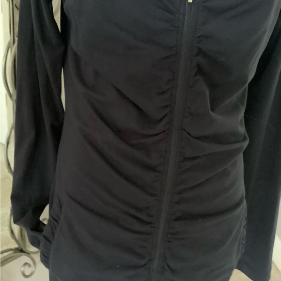 Lucy Jacket with Ruched Detail - Picture 3 of 6